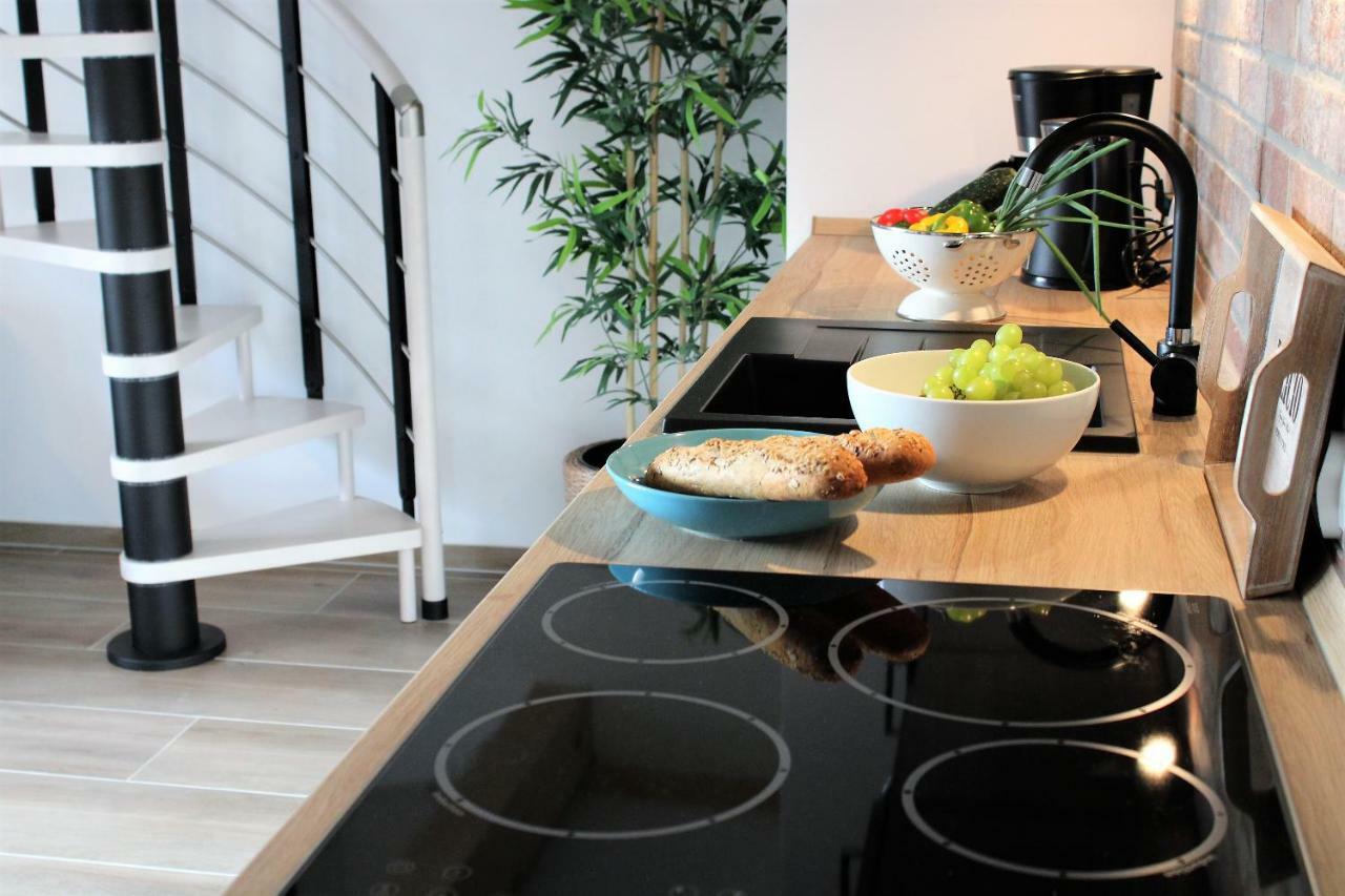 Apartament Comfort トシェンサチ エクステリア 写真