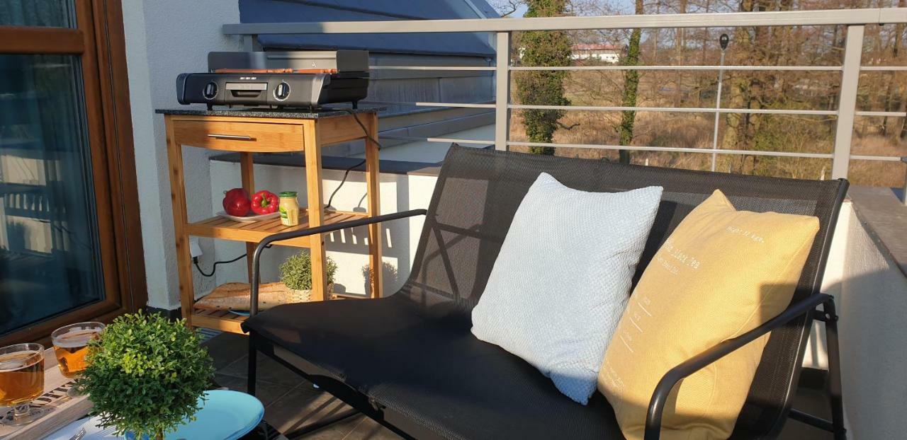 Apartament Comfort トシェンサチ エクステリア 写真