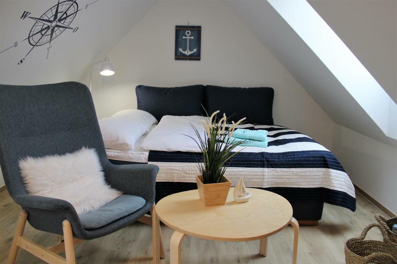 Apartament Comfort トシェンサチ エクステリア 写真